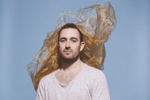 Lire la suite à propos de l’article [PLAYLIST] Les influences d&rsquo;Enzo Carniel – House of Echo